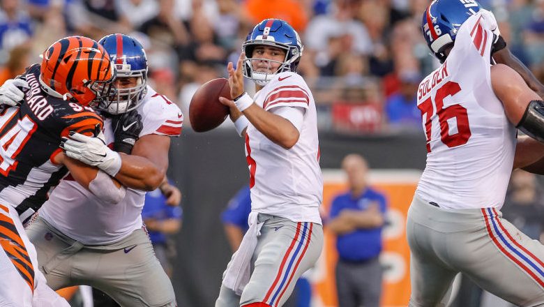 Giants Make QB Change: Eli Manning Benched, Daniel Jones Named Starter