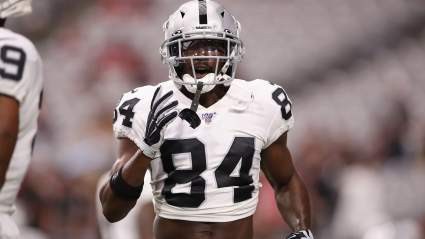 Broncos React to Raiders Cutting Antonio Brown Before Week 1 Meeting