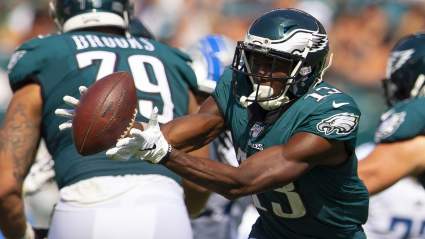 Confused Fans Sound Off on Patriots Overpaying for Ex-Eagles WR