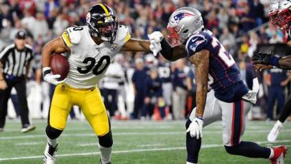 Steelers RB James Conner Leaves Game With Injury