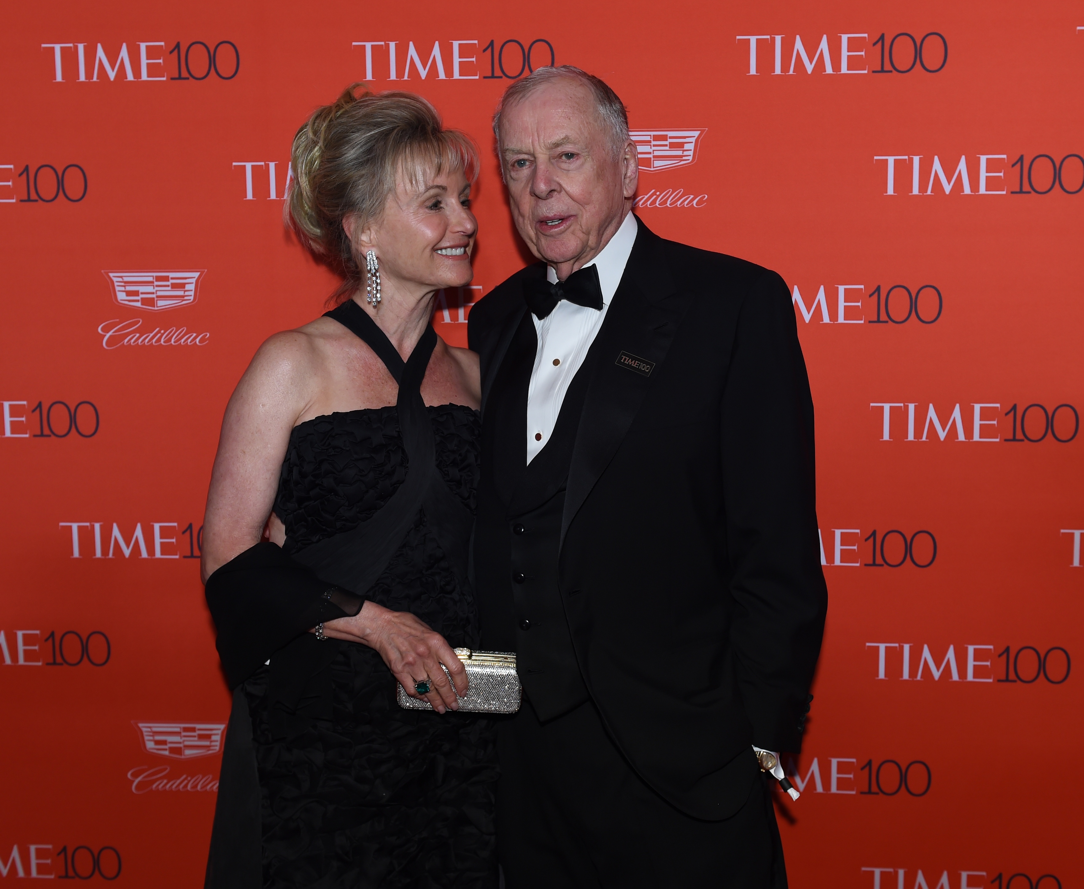 T. Boone Pickens Wives 5 Fast Facts You Need to Know