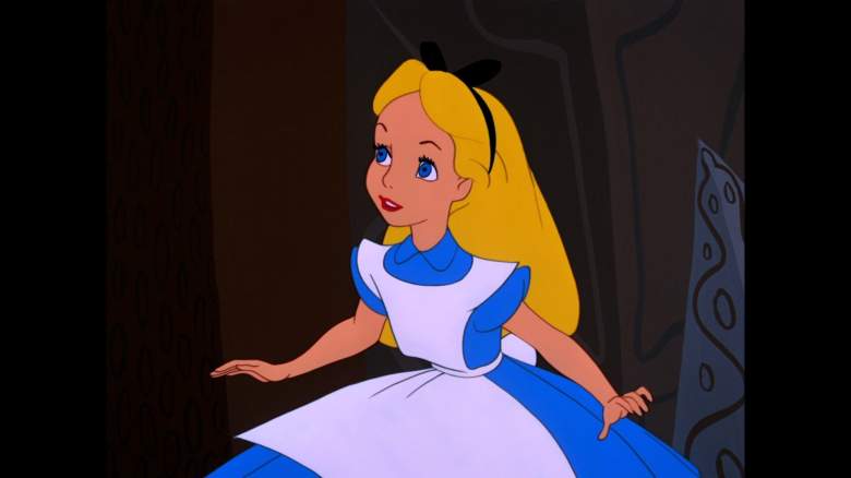 How to Stream Alice in Wonderland: Your Family Guide 