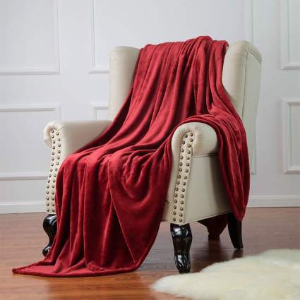 Bedsure Flannel Fleece Burgundy Throw Blanket