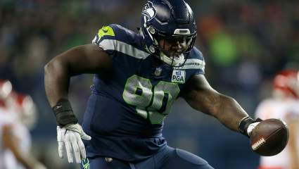 Key Seahawks Starter Leaves Practice With an Injury: Report