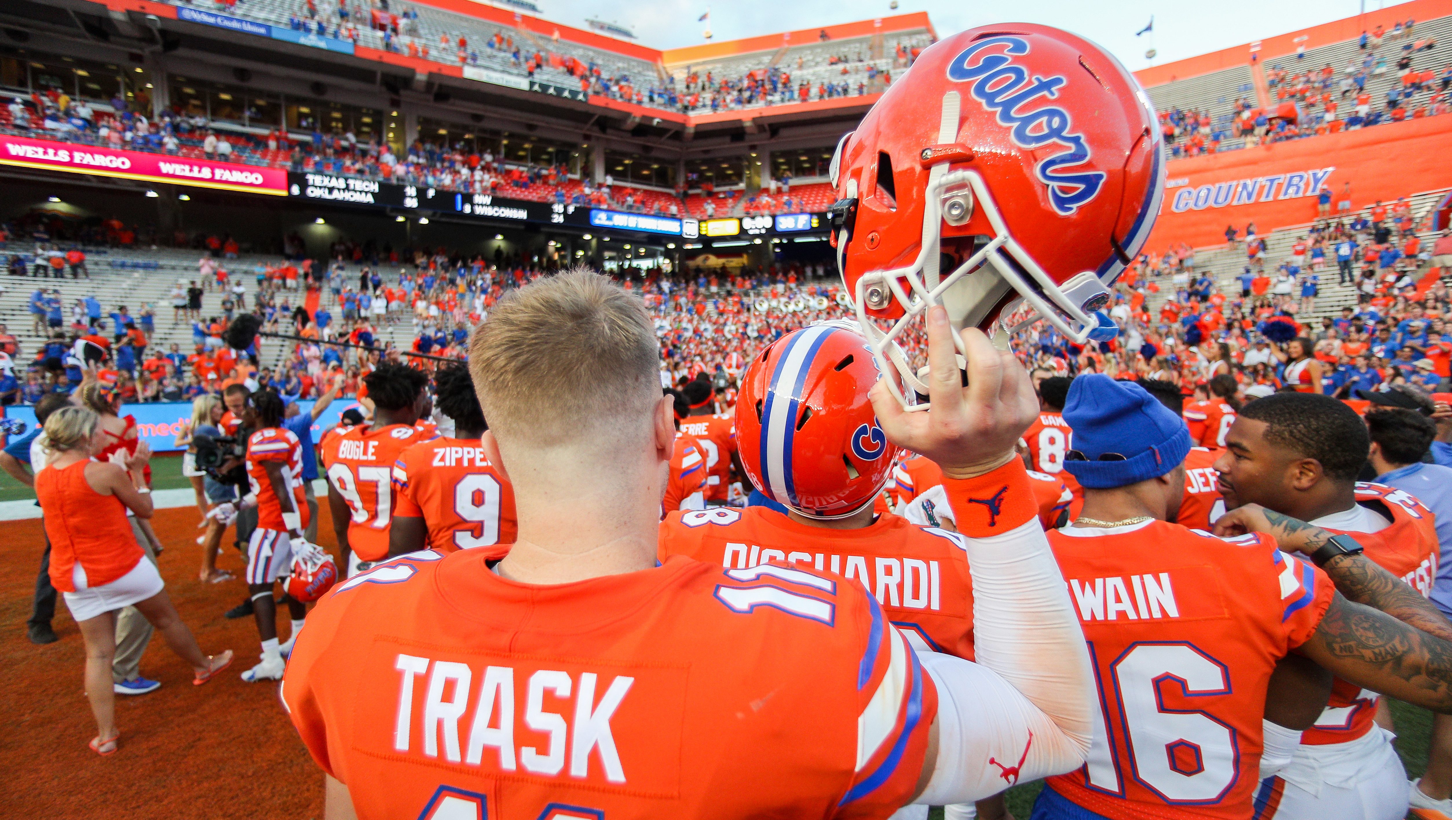 Watch florida outlet gators football online