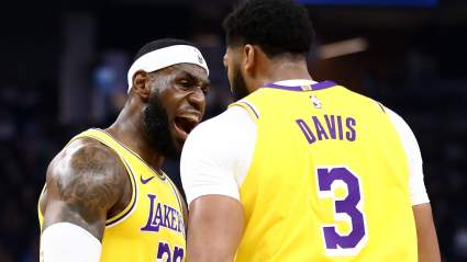 Anthony Davis & LeBron James Out of Lakers’ Lineup vs. Warriors