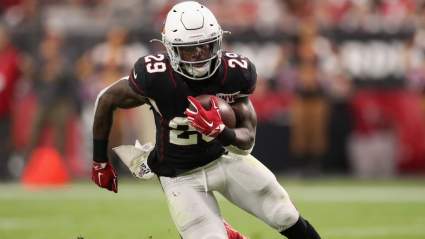 Chase Edmonds’ Fantasy Value: Who Is the Cardinals RB to Draft?