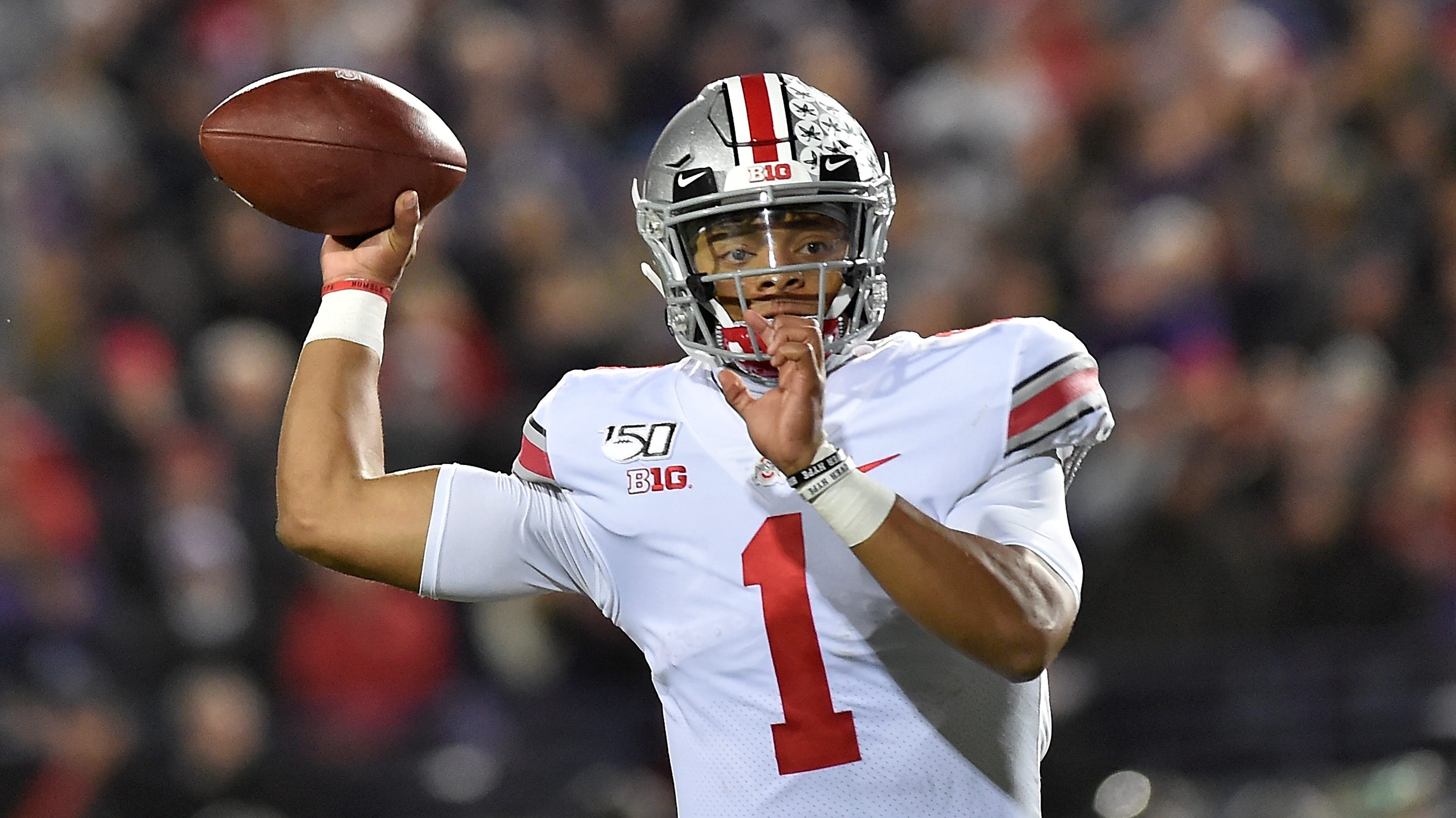 Bears QB Justin Fields Shows Off Accuracy In Viral Video