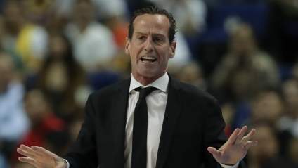 Nets Coach Takes Passive Approach to Kyrie Irving’s Alleged Mood Swings