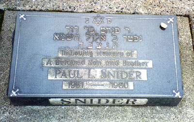 Paul Snider grave