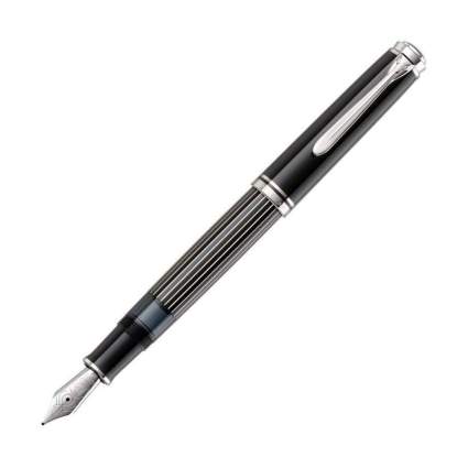 pelikan souveran M815 fountain pen