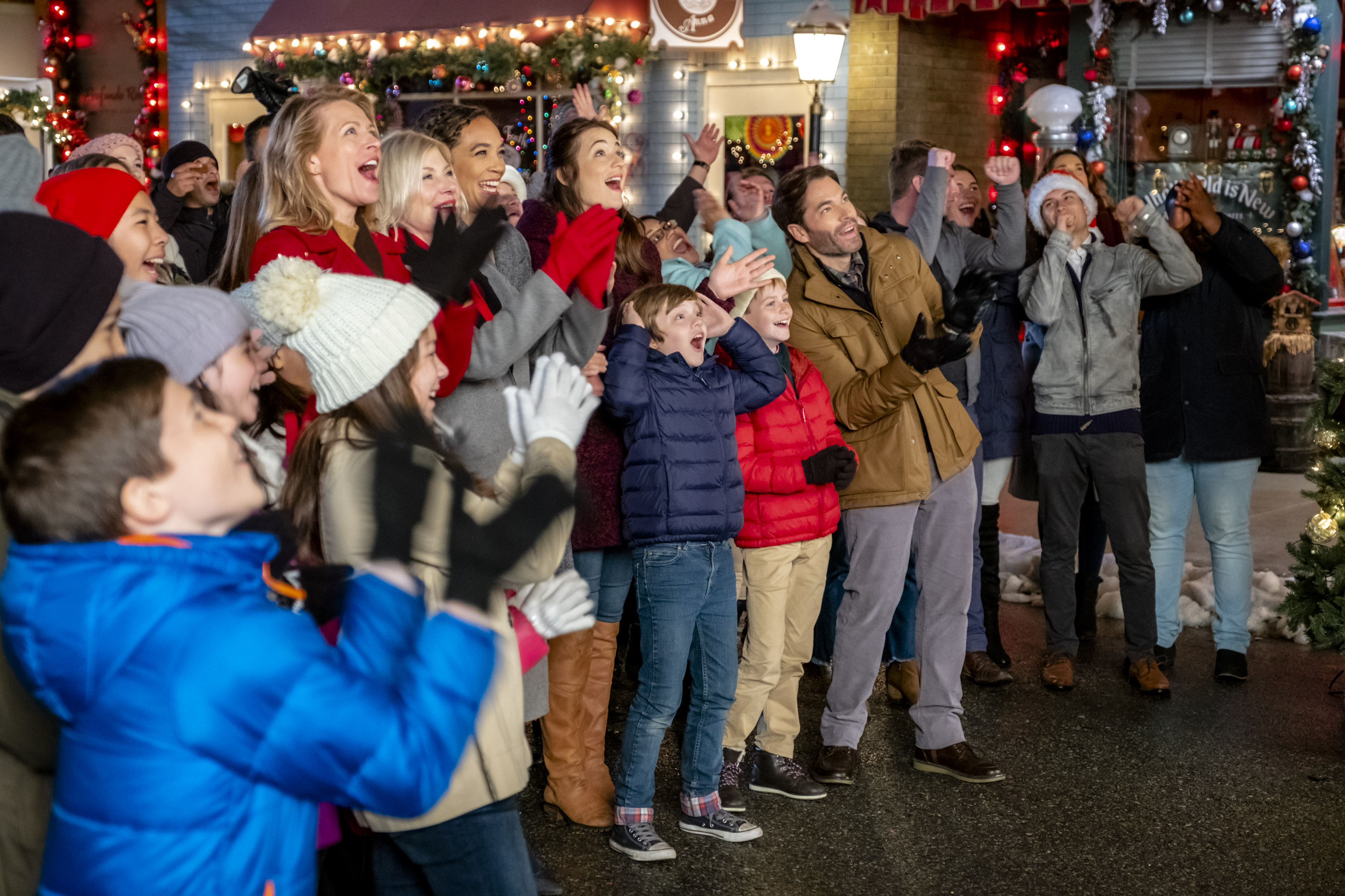 Hallmark’s Christmas Town: Where Filmed, Cast &amp; Photos | Heavy.com