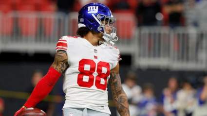 Giants’ Evan Engram Ahead of Schedule, Out of Walking Boot & Running [LOOK]