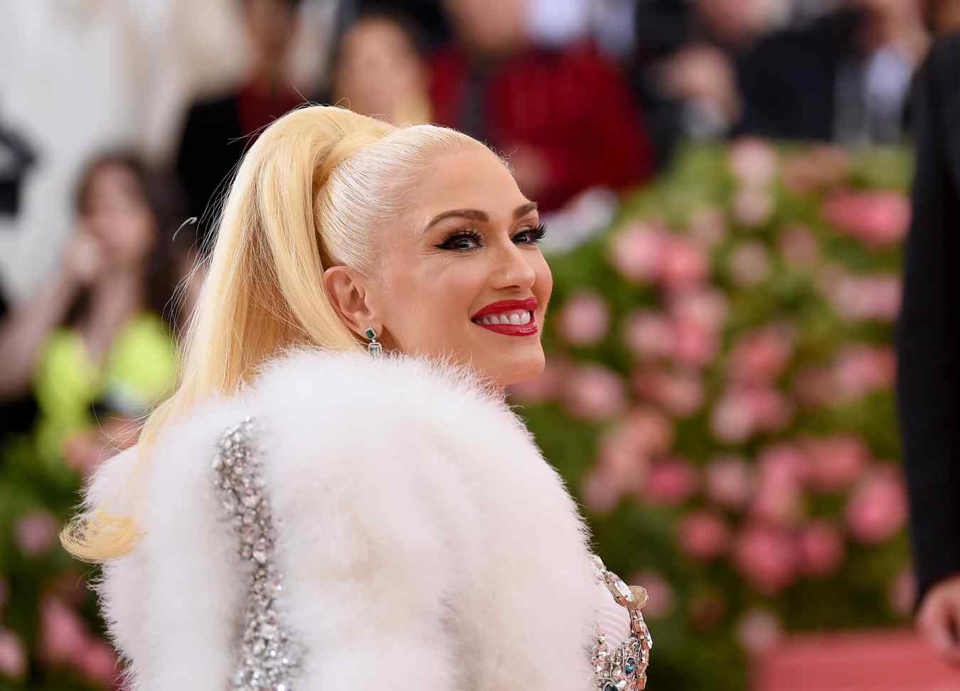 Gwen Stefani’s Age & Height 2019: How Old & Tall Is She? | Heavy.com