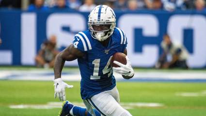Zach Pascal Has Perfect Reaction After Ditching Colts for Eagles