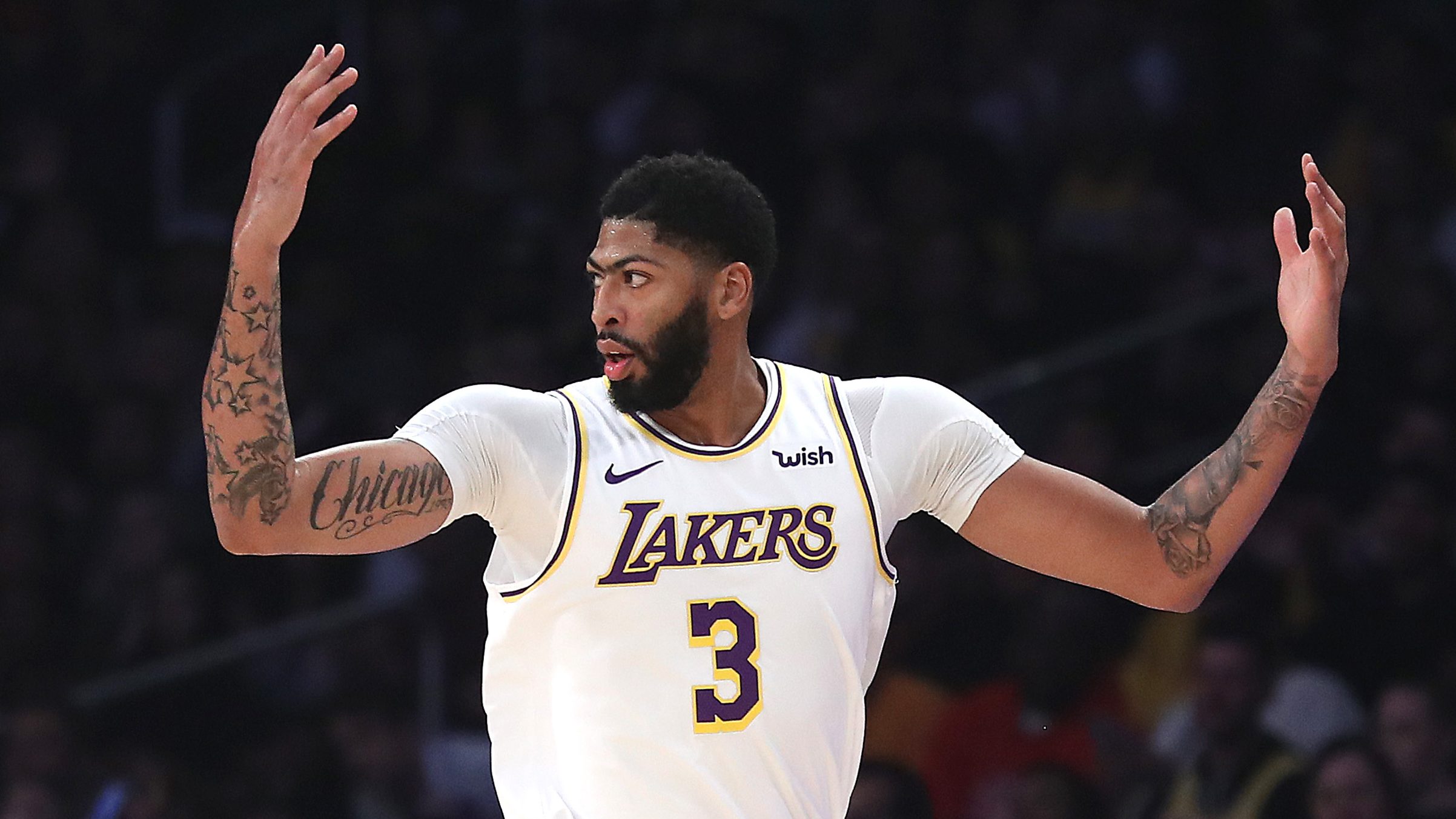 Anthony Davis' GameWinning Block Lifts Lakers Over Kings