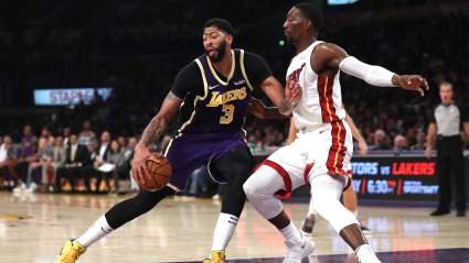Anthony Davis Powers Lakers to Dominating Win Over Heat