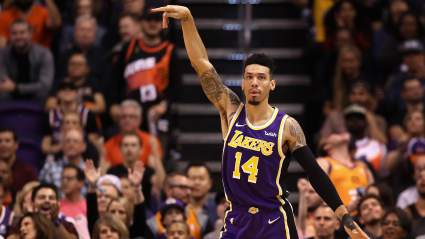 Danny Green’s Thunderous Dunk Sends Lakers into a Frenzy [Watch]
