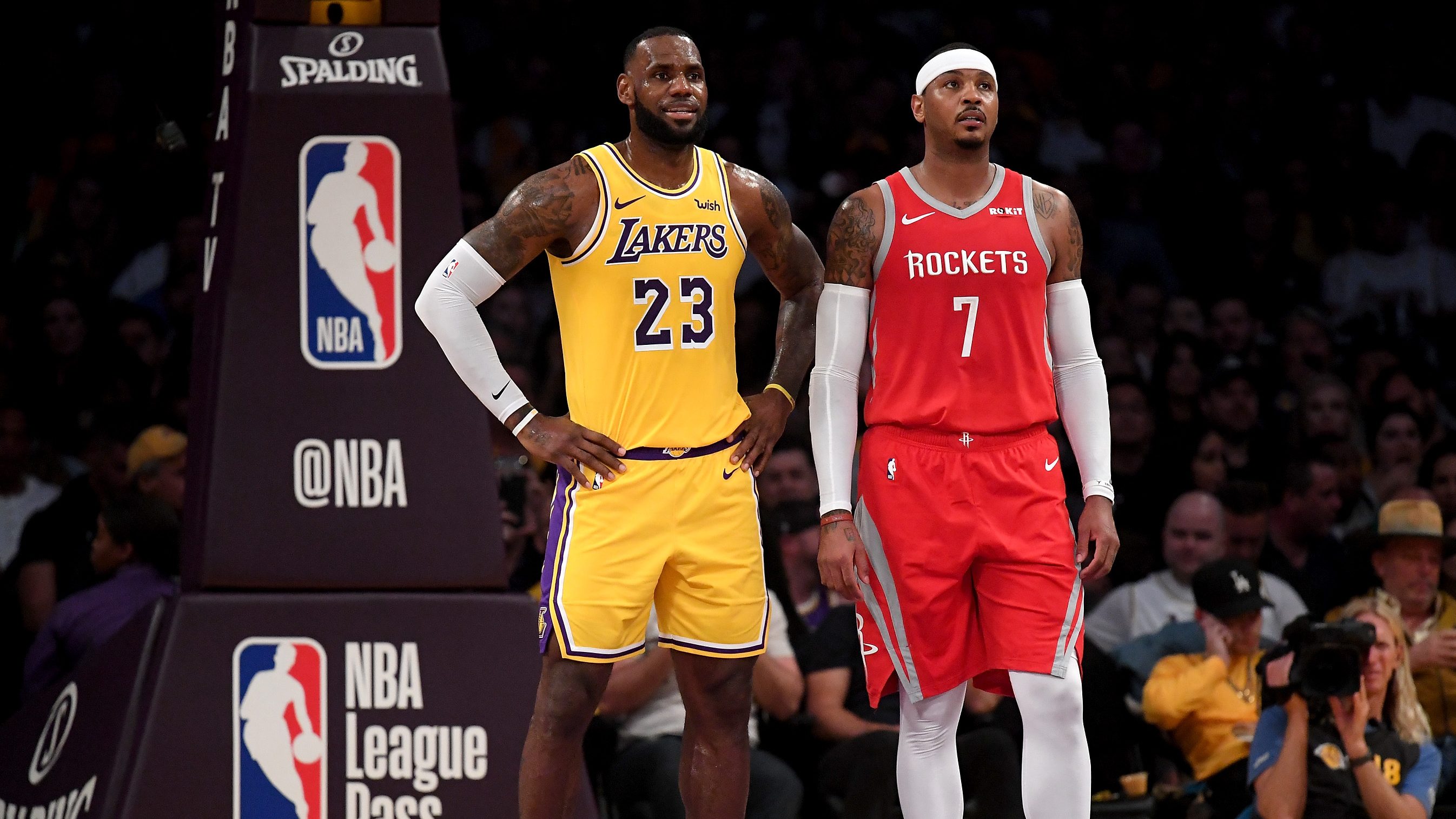 LeBron James' Reacts To Carmelo Anthony Blazers Signing