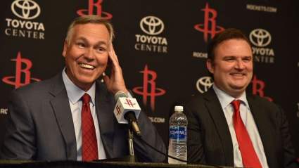 Rockets Linked To 4-Time NBA All-Star in Trade Talks: Report