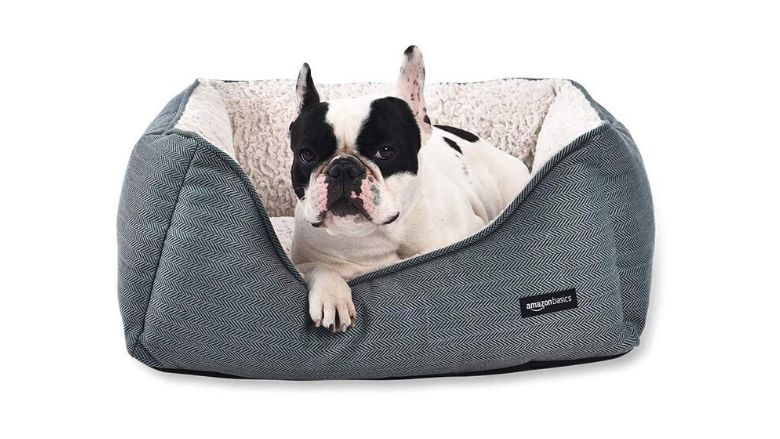 AmazonBasics Cuddler Dog Bed