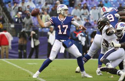 Bills vs Steelers: Betting Line, Odds & Pick