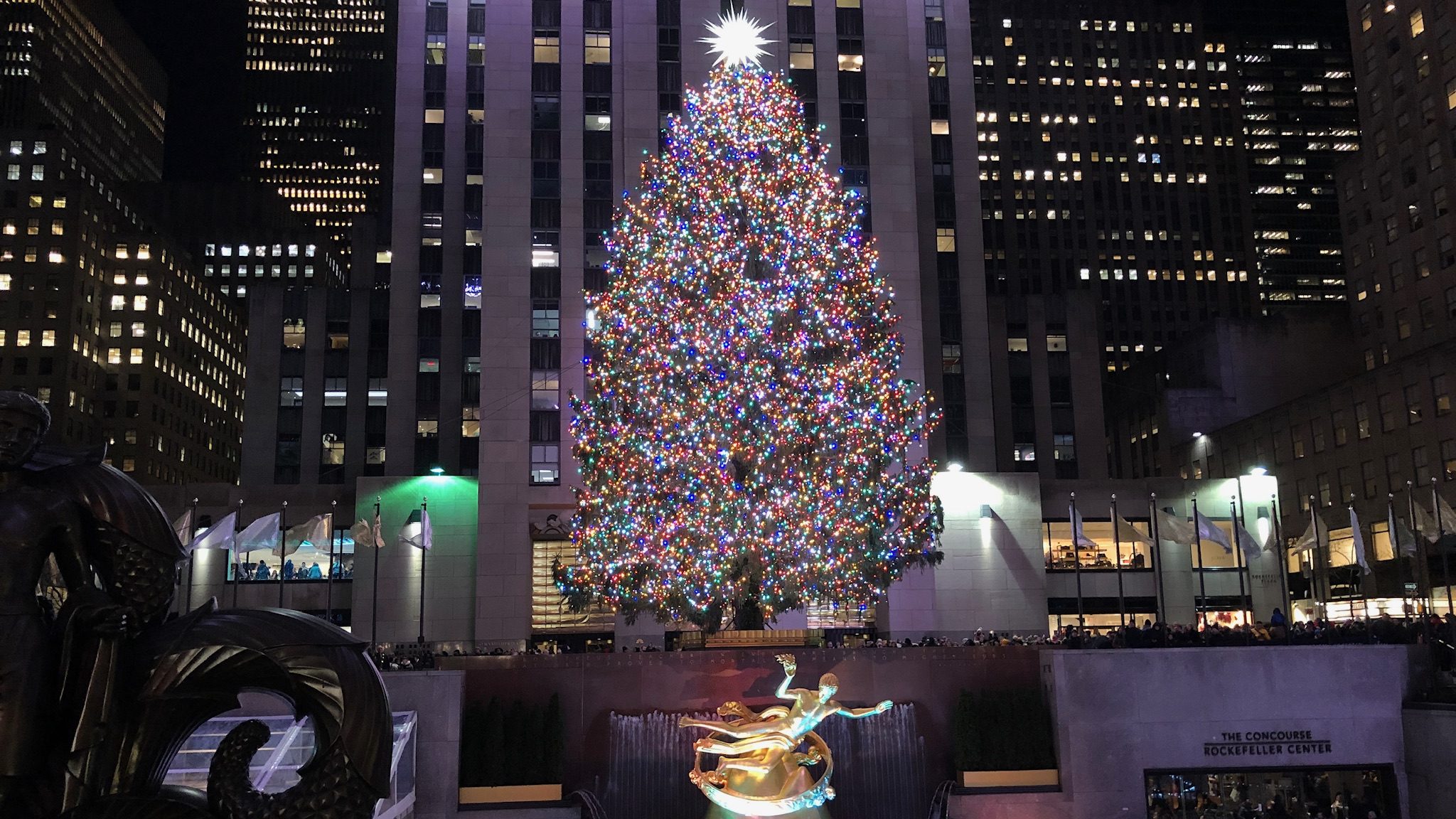 rockefeller christmas tree lighting 2019