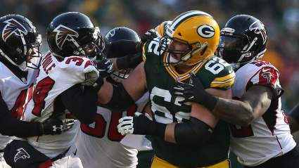 Packers Sign Versatile Lineman to Contract Extension Through 2021