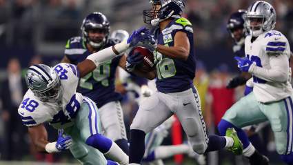 Cowboys Lose Two More Linebackers During Game vs. Rams