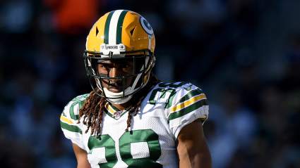 Packers Kick Returner, Cornerback Exit With Injuries Against Bears