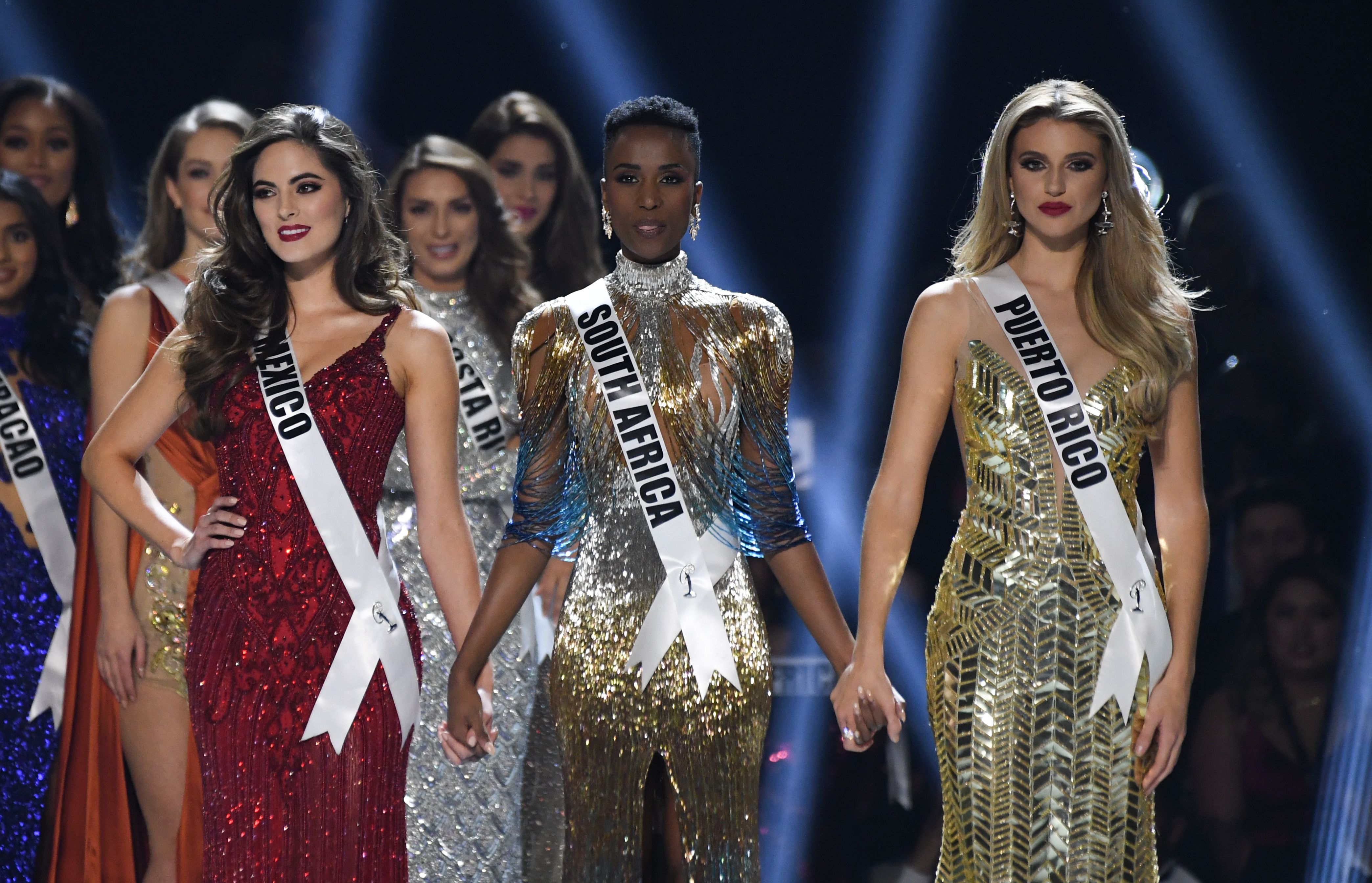 Miss Universe Winner 2019: Who Won The Pageant Tonight? | Heavy.com