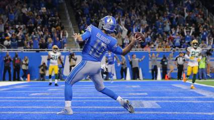 Lions’ Quarterback David Blough Catches Touchdown on Trick Play [WATCH]