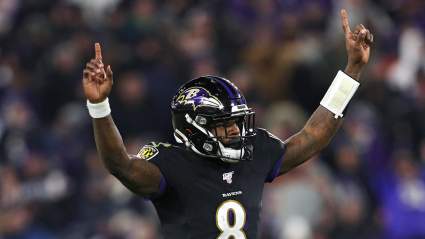 Lamar Jackson Named Overwhelming Award Favorite From NFL Executives