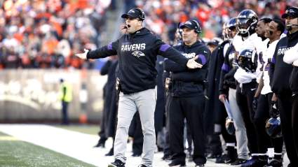 Ravens Present Game Ball to Ozzie Newsome After Win [WATCH]