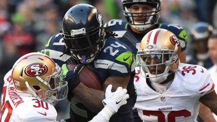 Seahawks Sign Marshawn Lynch for NFL Playoff Run