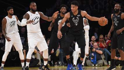 Could Giannis Antetokounmpo Join Lakers in Free Agency?