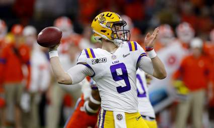 LSU’s Burrow Finds Thaddeus Moss – Randy’s Son – For Record-Breaking TD [WATCH]