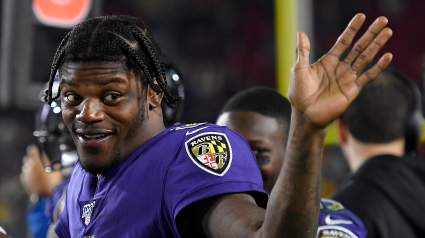 Lamar Jackson Plays Catch With Drew Brees’ Son at NFL Pro Bowl [WATCH]