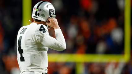 Raiders’ Derek Carr Has Strong Words Regarding Tom Brady Rumors
