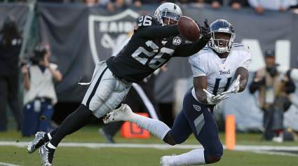 Raiders Starting CB Suspended for Using Helmet as Weapon