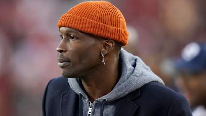 Former Bengals All-Pro Offers Services to Eagles for Fast Food