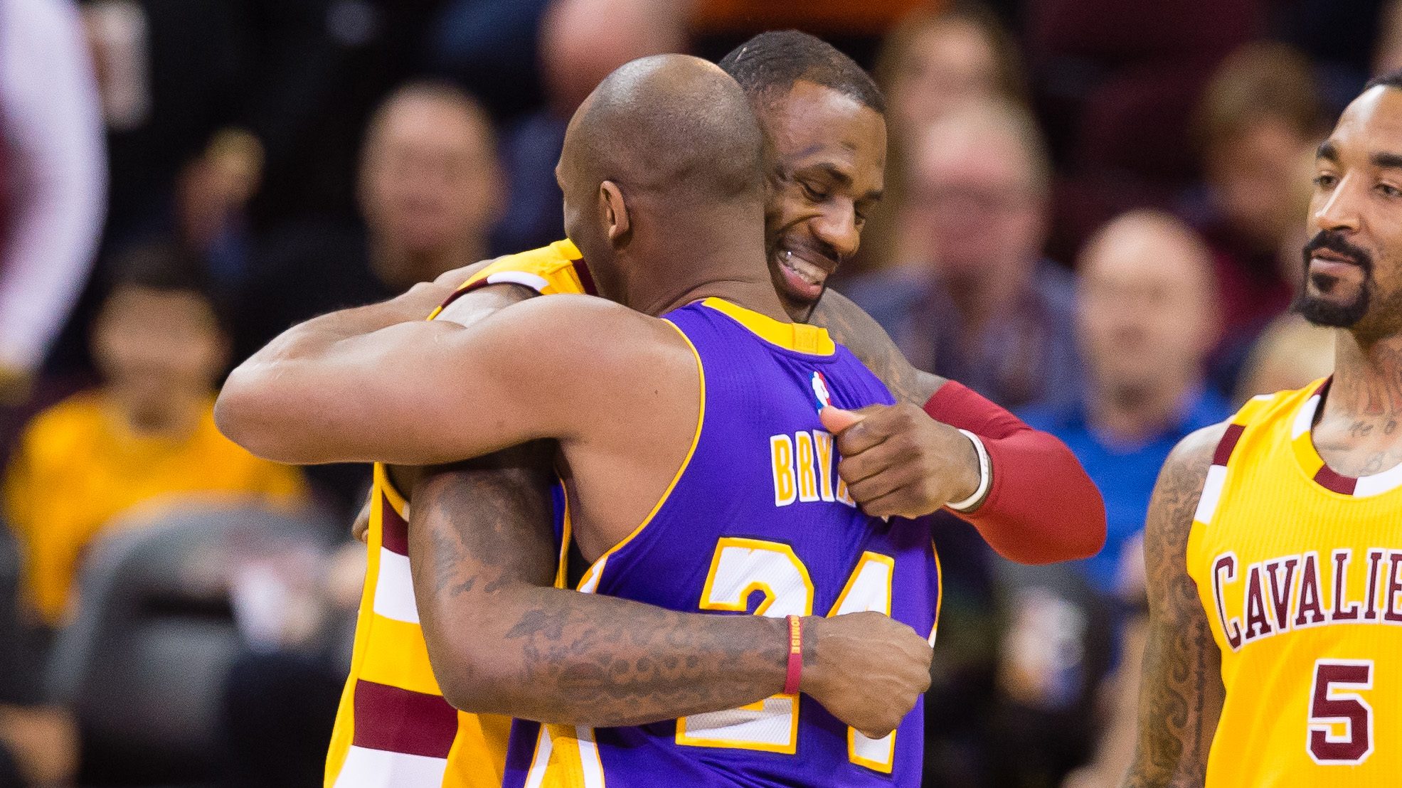 lebron james passes kobe bryant