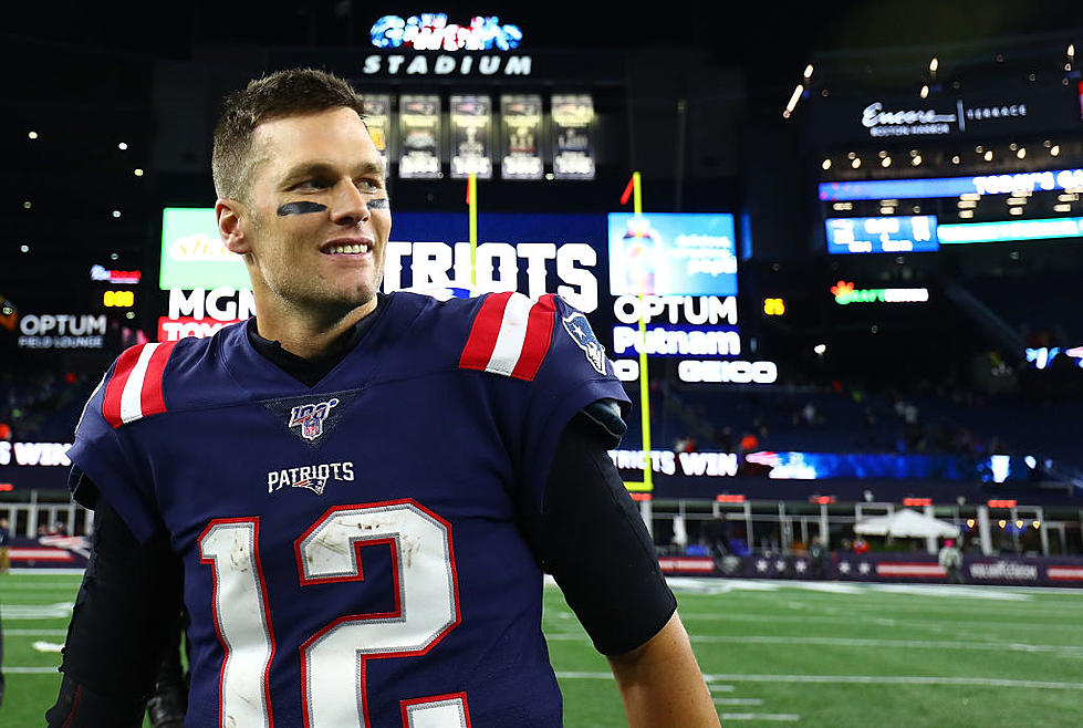 Tom Brady ‘Embarrassed’ and Fed Up by Patriots Salary: Report | Heavy.com