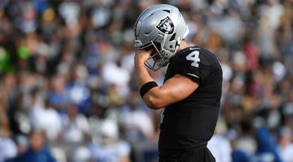 Raiders Want to Replace Derek Carr, Could Go After Pro Bowl QB: Report