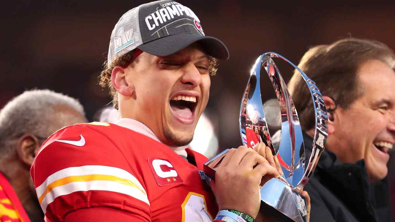 Patrick Mahomes Talks Race & History of Black QB's