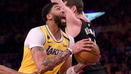 Lakers’ Anthony Davis Mum on Free-Agent Plans, but NBA Execs Know He’s Staying