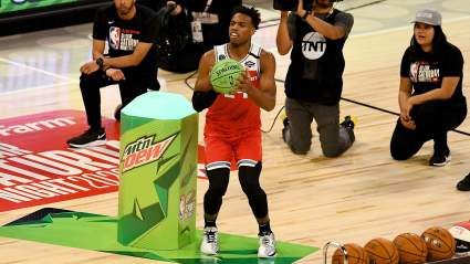Buddy Hield Wins Thrilling 3-Point Contest on Final Money Ball Shot [WATCH]