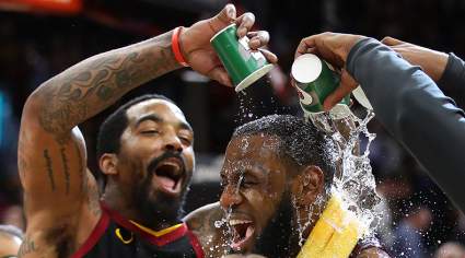 Dwight Howard Reveals Why He Liked JR Smith Signing with Lakers [VIDEO]