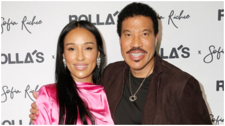 Lisa Parigi, Lionel Richie's Girlfriend: 5 Fast Facts You Need to Know |  Heavy.com