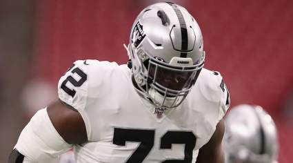 Raiders Put Original-Round Tender on Free Agent OL: Report